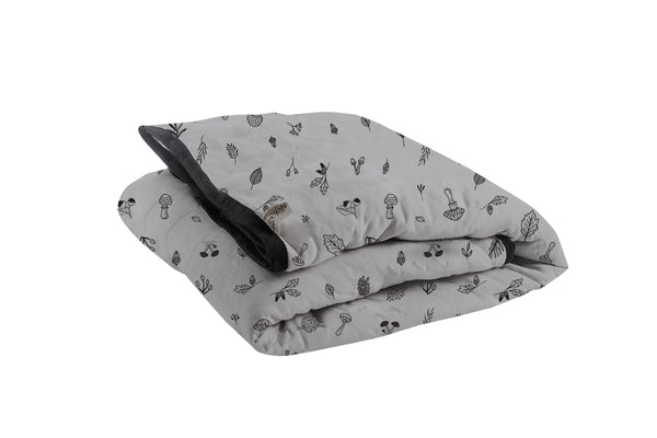 שמיכה עם מילוי לתינוק/פעוט בצבע אפור עם הדפס פרא