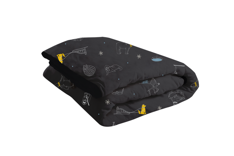 שמיכה עם מילוי לעריסה/עגלה בצבע שחור משופשף עם הדפס מתחת לאפס - NDOTO TEXTILE